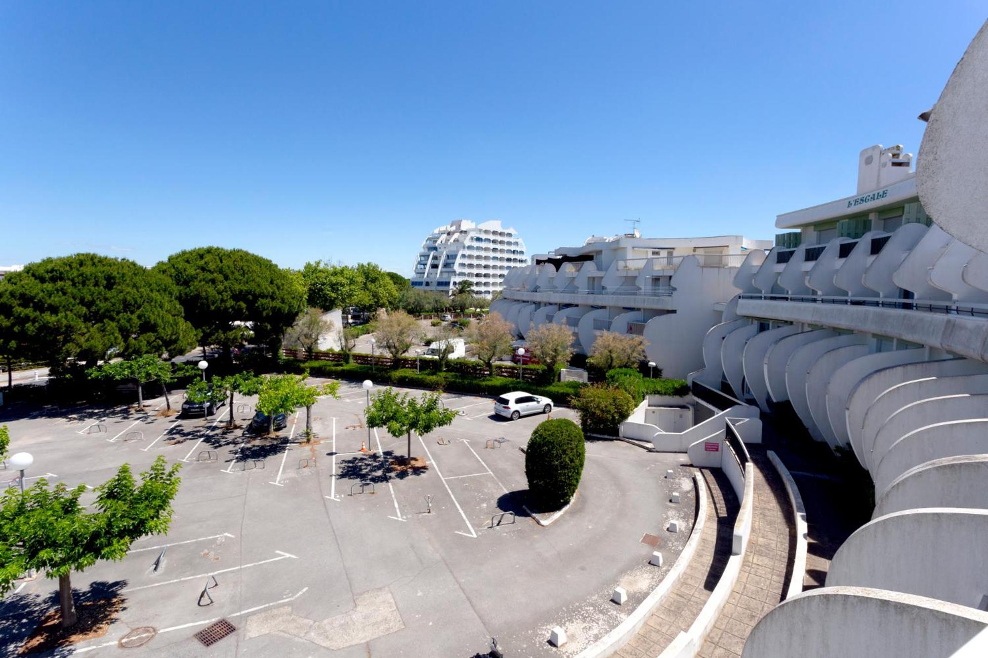 Chez Fabienne - Superbe Appartement Avec Vue Sur La Mer Et Parking La Grande-Motte Kültér fotó