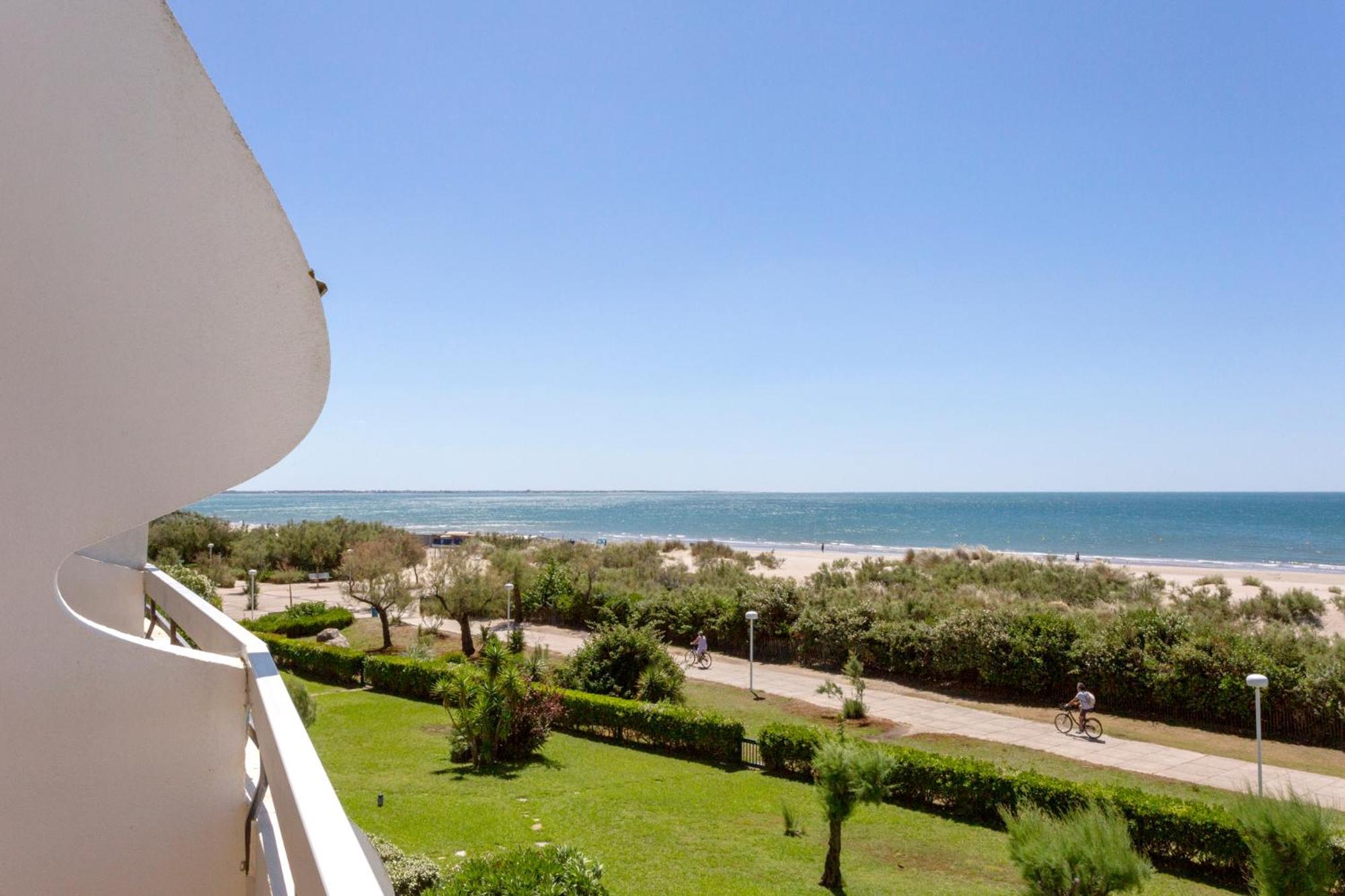 Chez Fabienne - Superbe Appartement Avec Vue Sur La Mer Et Parking La Grande-Motte Kültér fotó
